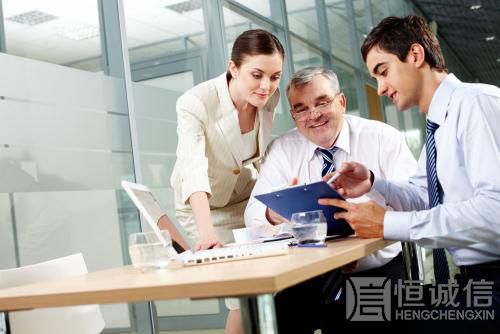 企業(yè)代理記賬報(bào)稅法人需要什么條件么